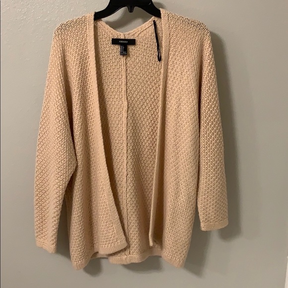 Forever 21 Jackets & Blazers - Oversized cardigan Forever 21 Jackets & Blazers - Oversized cardigan